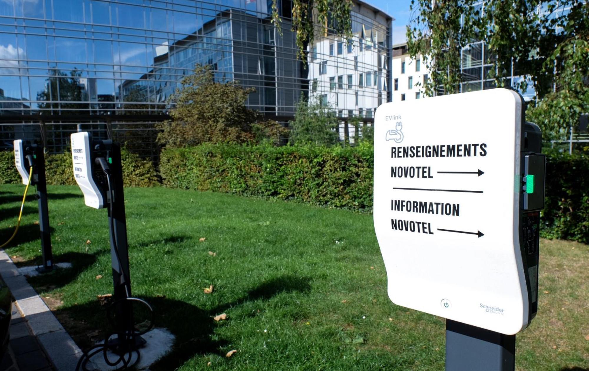 Novotel Luxembourg Kirchberg Bagian luar foto
