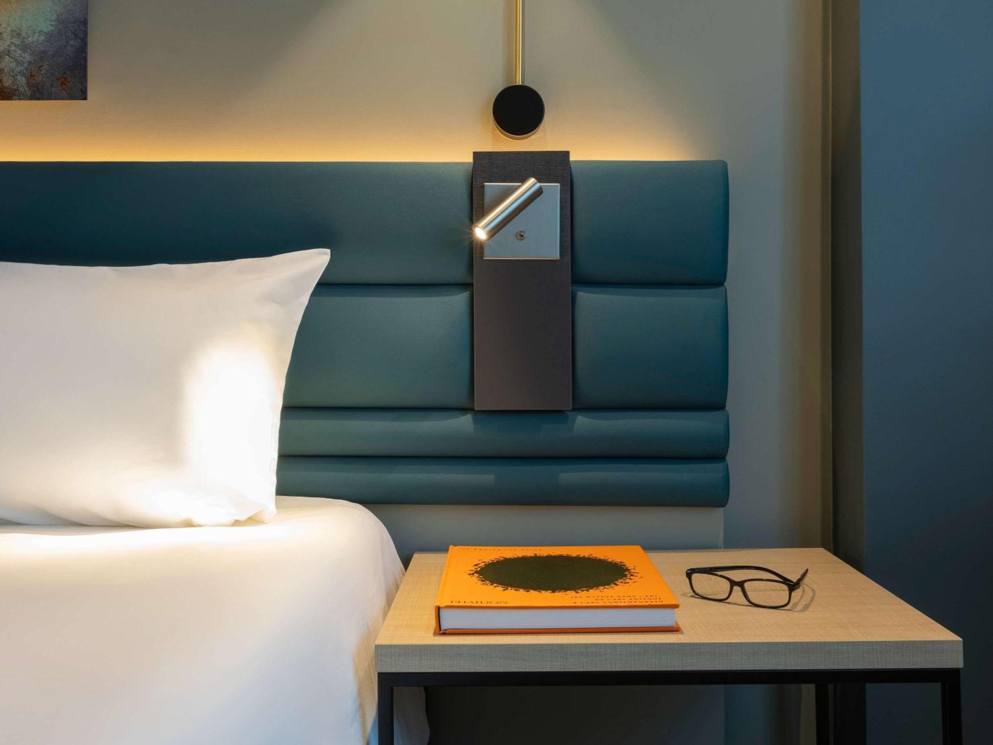 Novotel Luxembourg Kirchberg Bagian luar foto