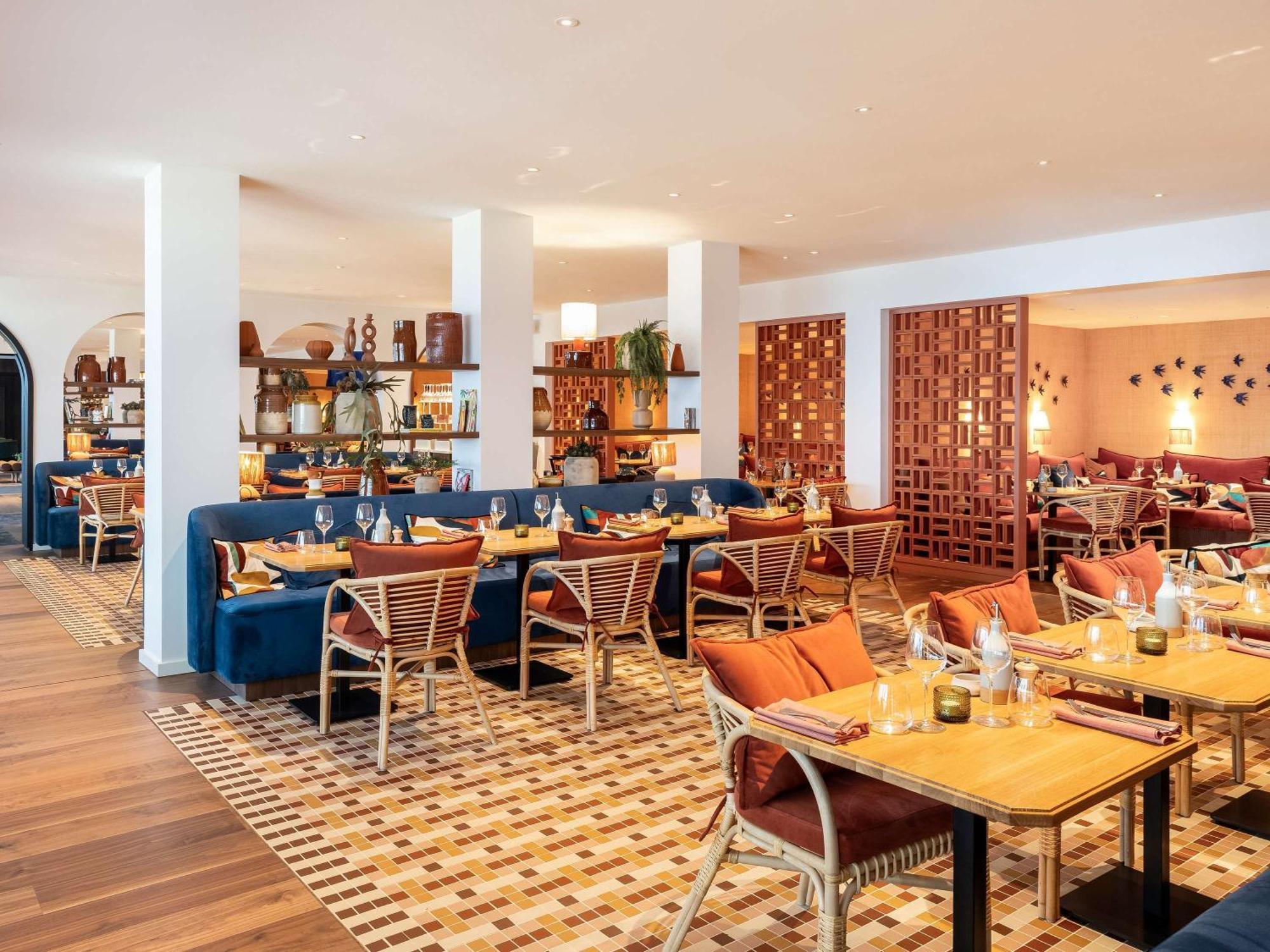 Novotel Luxembourg Kirchberg Bagian luar foto