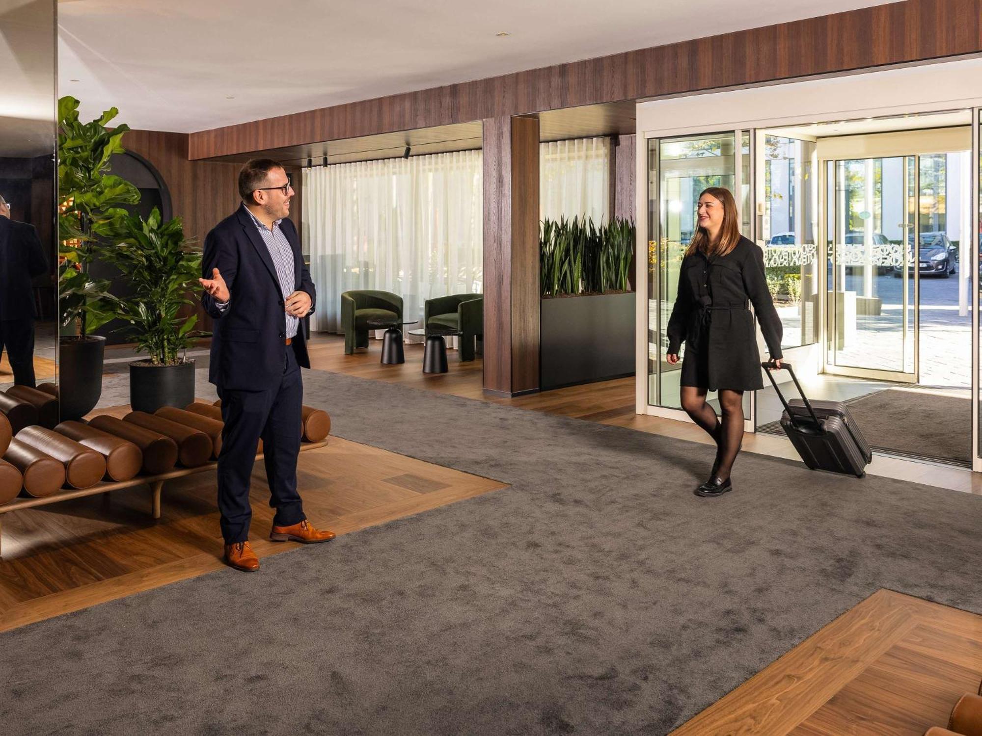 Novotel Luxembourg Kirchberg Bagian luar foto