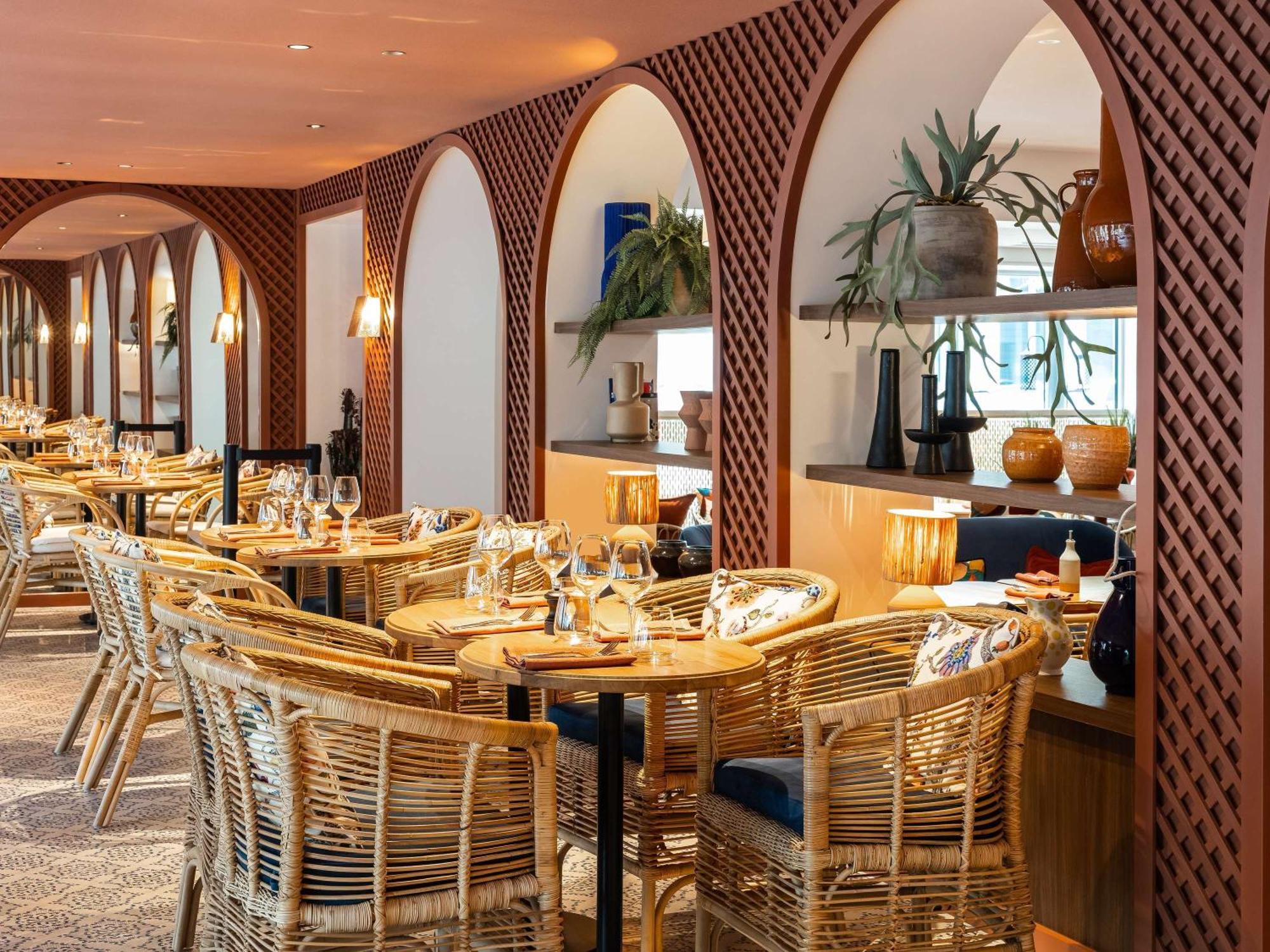 Novotel Luxembourg Kirchberg Bagian luar foto
